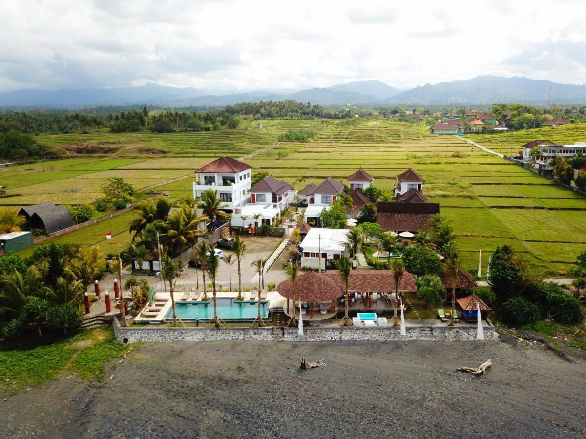 Wide Sands Beach Retreat Pulukan Exterior photo